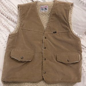 Lee Wool Vest Tan